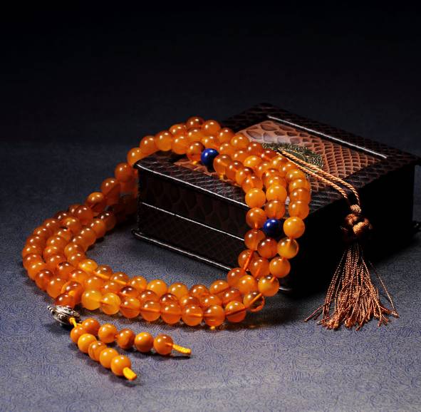 怎么鉴定天然蜜蜡和优化蜜蜡,蜜蜡鉴定怎么没有折射率