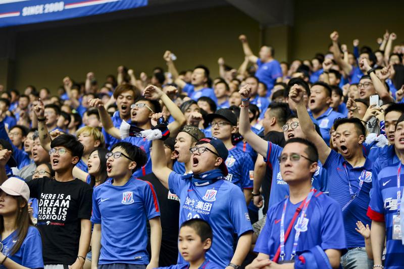 足协杯决赛临阵换人,足协杯再现15人超大规模冲突