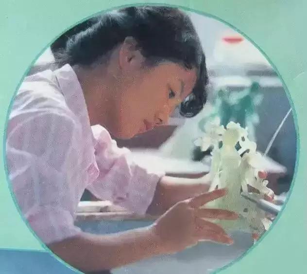 二十年前的手工玉雕,传统玉雕手工作品