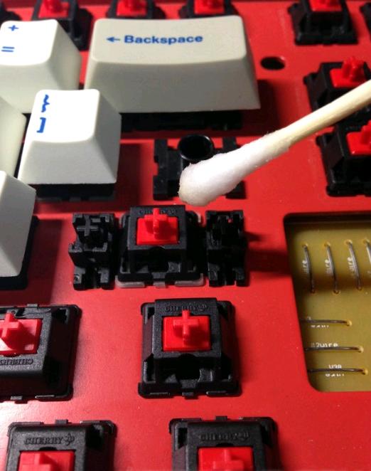 机械键盘某个键换轴教程视频,机械键盘连键可以更换轴体解决吗