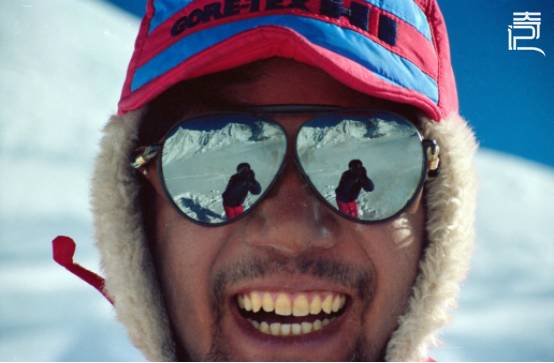 17名登山队员攀登神山全部遇难,消失的登山队