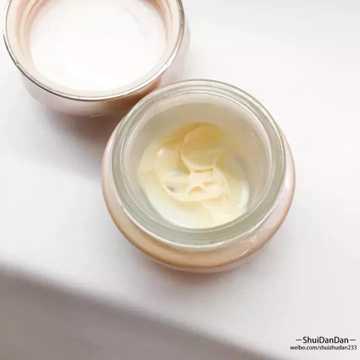 来介绍一点点我的爱用和囤货吧