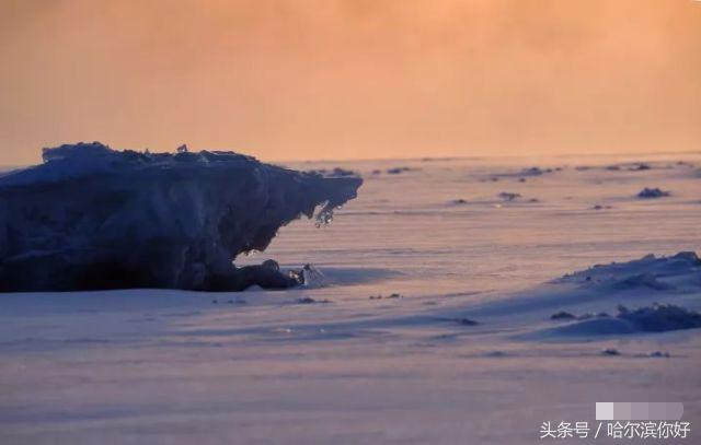 黑龙江冰封奇观,黑龙江呼玛段开启冰封季