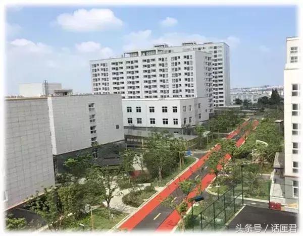 上海出租公寓一个月1000元,上海4千元租公寓