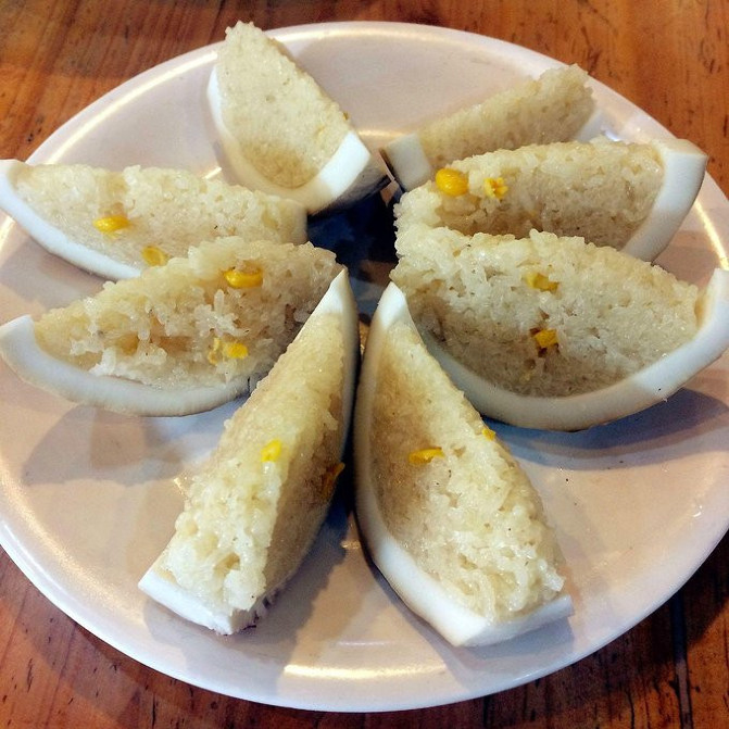 邂逅美丽椰城海口自由行攻略,海南岛自驾游摘椰子