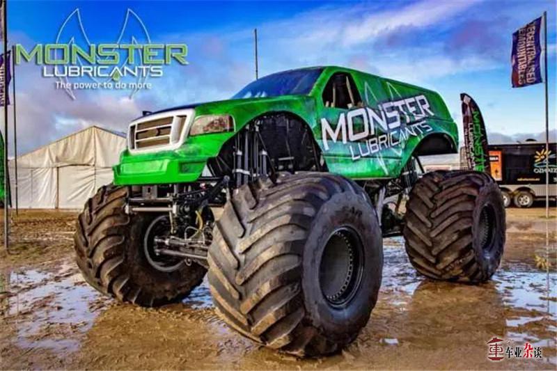 轮胎比人高的工程车,轮胎比人高的大货车