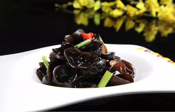 比肉更鲜美却堪称天然养生食物,比肉还营养的菜