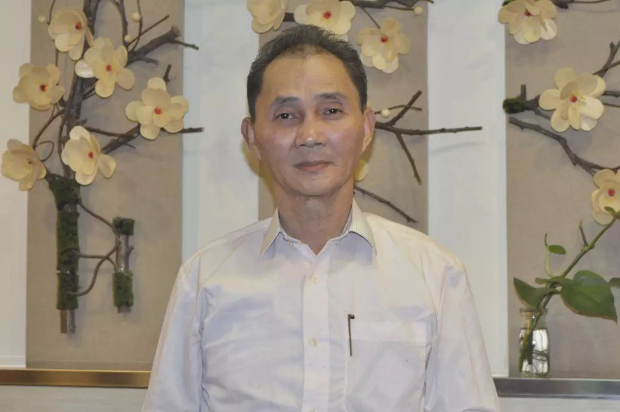 越秀｜情迷萨克斯：这个“无与伦比的风流乐器”是他最长情的伴侣