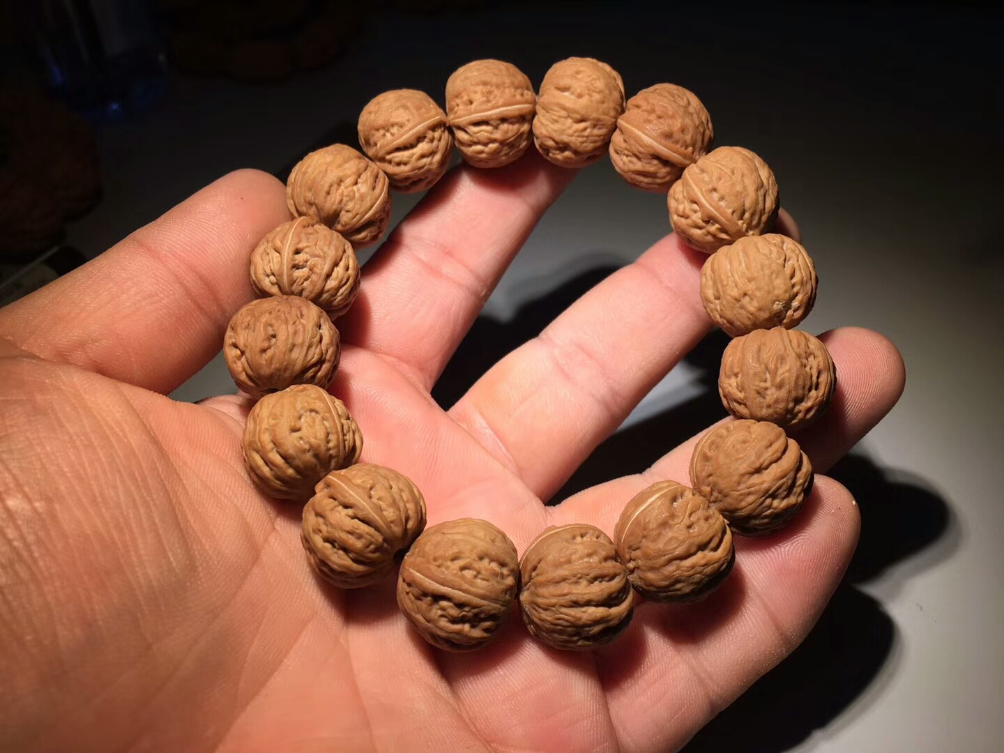 小核桃串价值,野生核桃手串最少几个