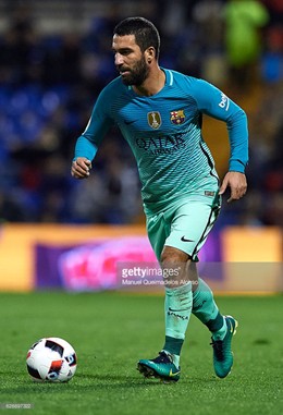 适合宽脚的碎钉足球鞋推荐,最适合亚洲脚型的足球鞋推荐