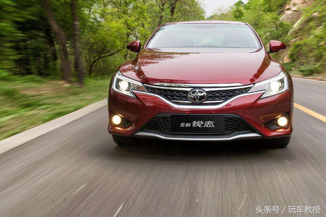 别克最新款跑车,30万的最酷跑车