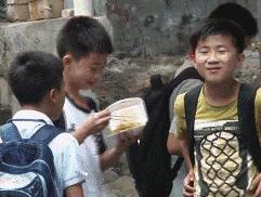 水中跑步机,跑步机正确跑步不伤膝盖的方法