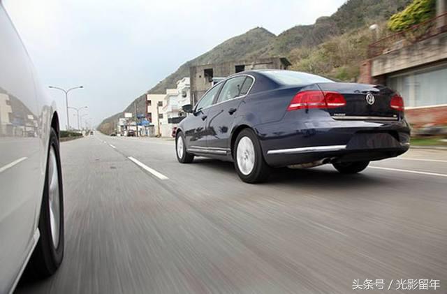 试驾老款帕萨特领驭2.8,大众帕萨特1.4t试驾视频