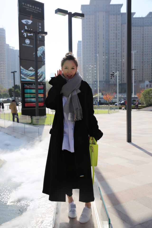 上班族小仙女日常生活,职场繁忙的小仙女该如何搭配