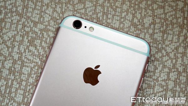 苹果xr手机死机后一直黑屏转圈圈,iphone6死机后屏幕划不动怎么办