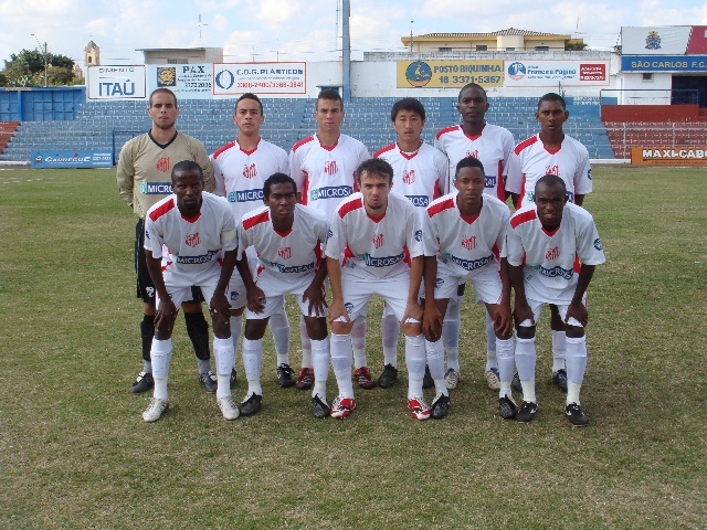 新疆孩子的足球梦,蒲城孩子的足球梦