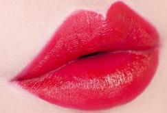 mac2017的圣诞限定口红,mac2017适合装哪个版本