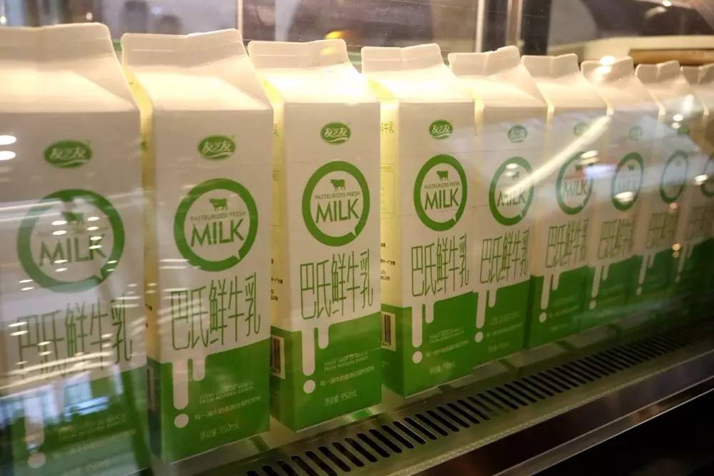 3年，1905天，武汉人每次看到它都必须舔一舔！