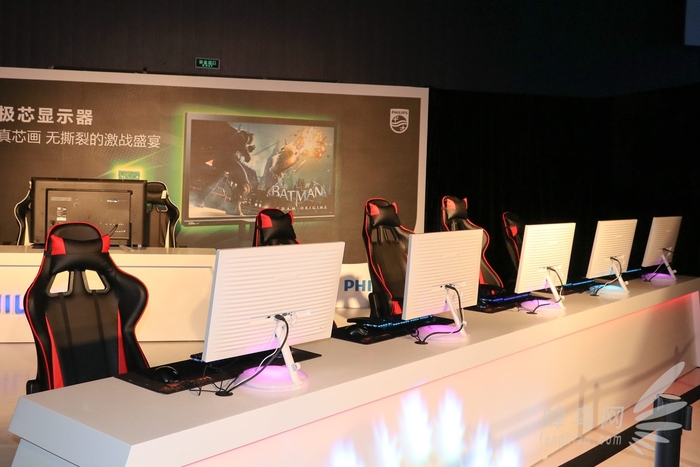 飞利浦55寸巨幕显示屏,飞利浦5系爆款