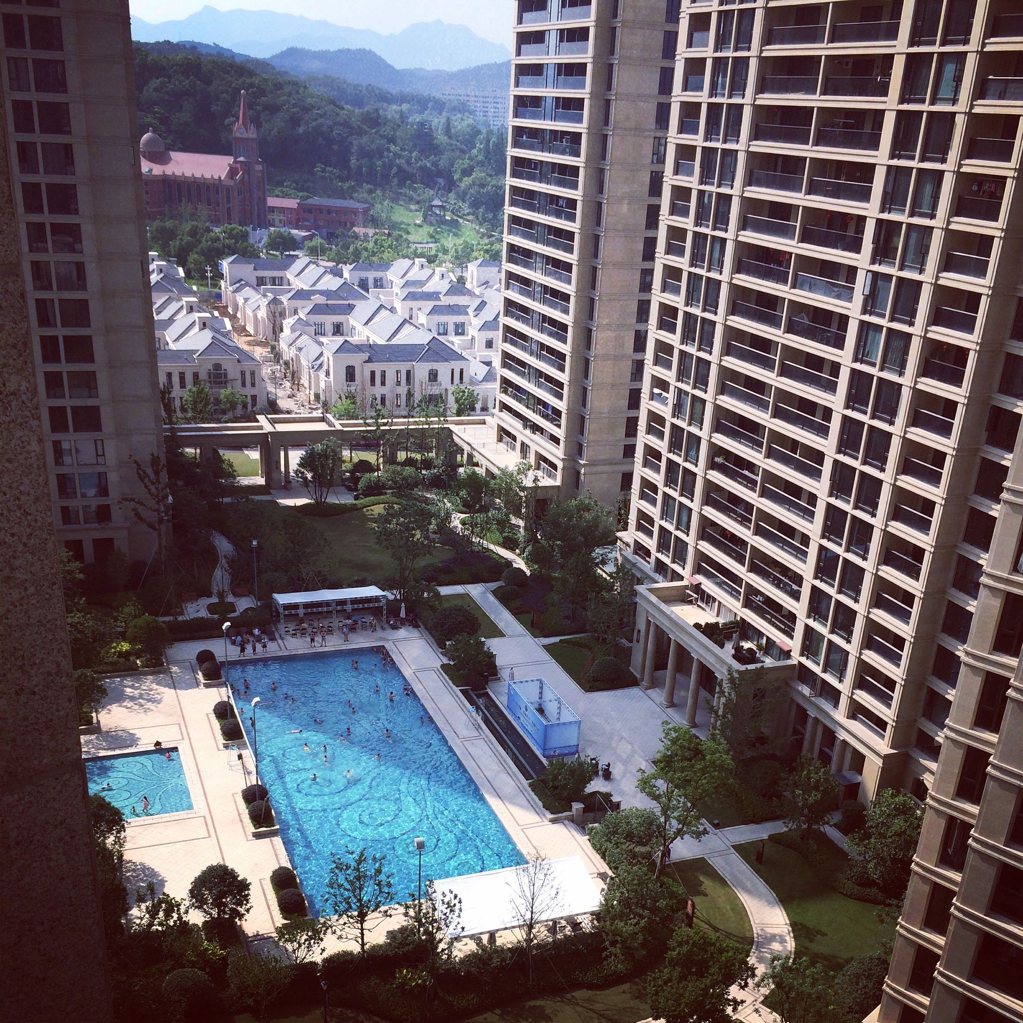 家庭工业装修风格,台式轻奢装修风格