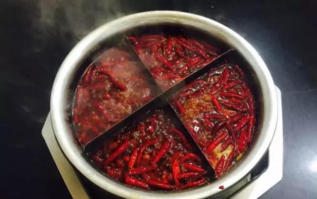 最近最火的重庆火锅,超霸气的火锅