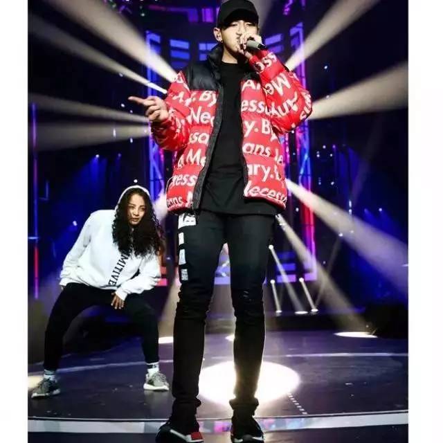 余文乐穿的匡威鞋子是哪一款,余文乐穿过的adidas鞋