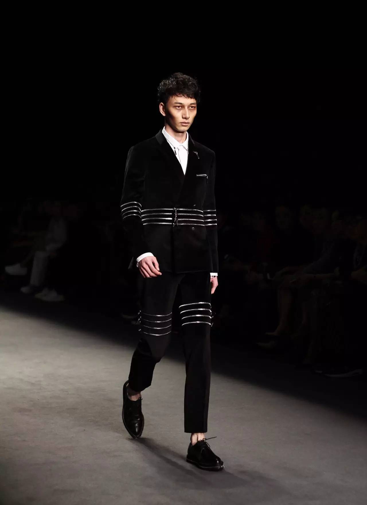 本地潮牌崛起！在深圳时装周上的品牌都出乎意料地好看哦