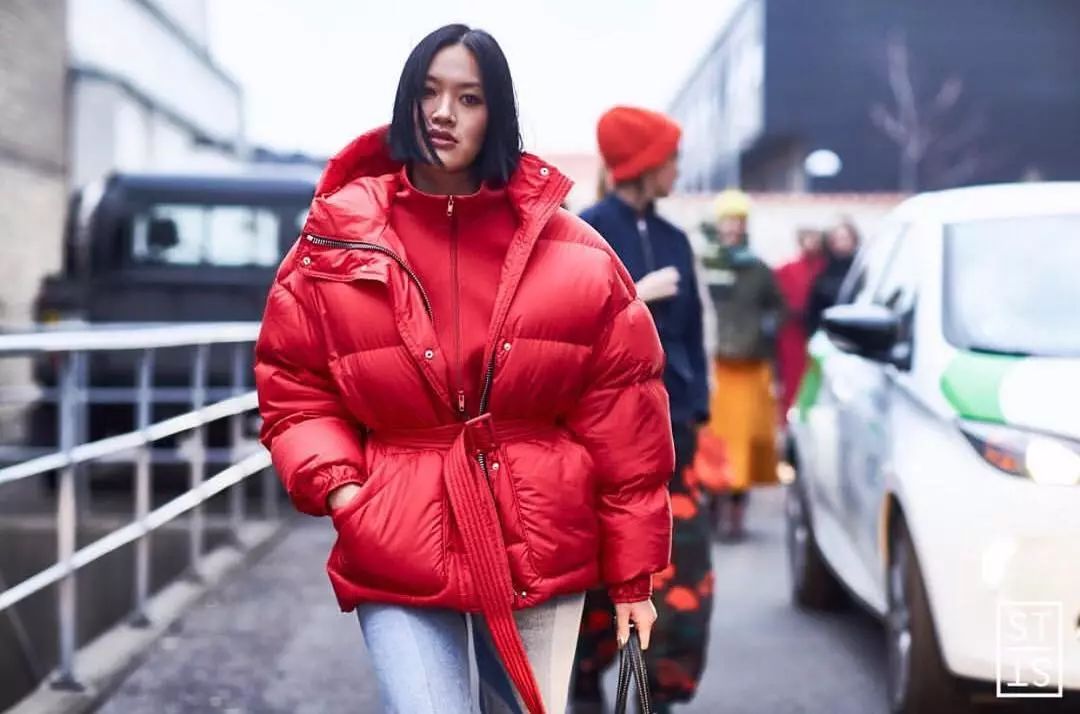 权志龙同款羽绒服穿搭,权志龙穿搭oversize