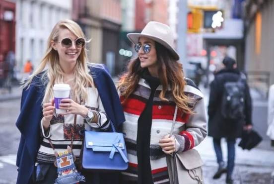 静电粘毛怎么治,衣物处理静电的有效方法