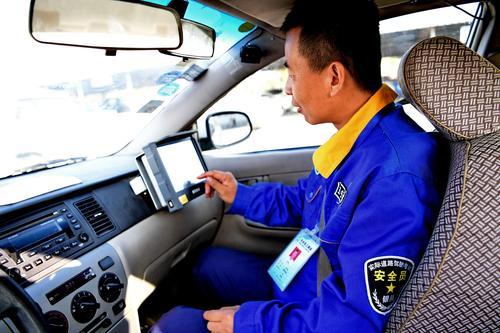 驾考新规实行后的首场考试,考生:没有想象的那么难