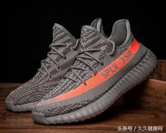 青少年穿什么鞋会导致足弓塌陷,青少年长期穿跑鞋的影响