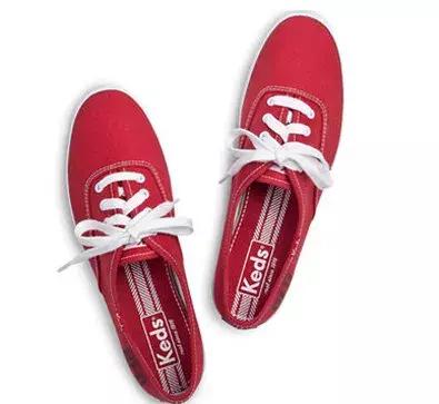 易烊千玺贝壳鞋子,易烊千玺穿的平价又潮的鞋