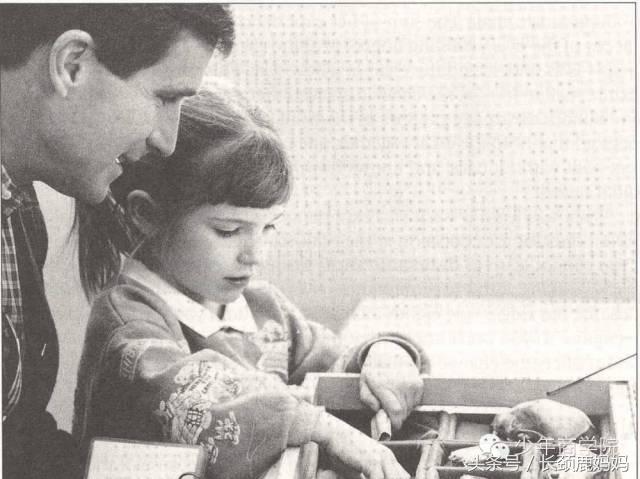 看全球各地果敢爸妈不同寻常的教养笔记，“敢让孩子做自己”！