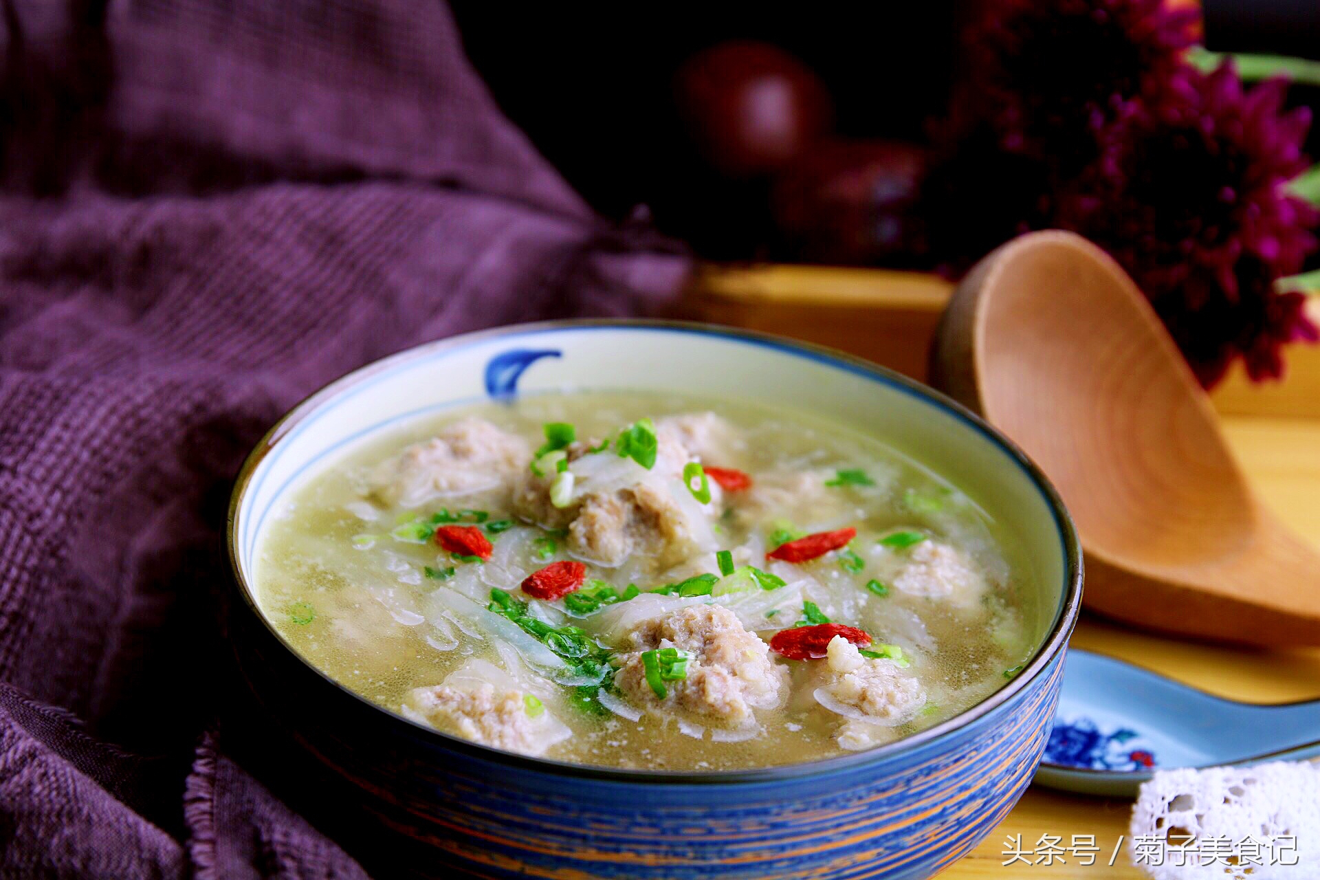 好喝的萝卜肉片汤,最好喝的肉丸汤