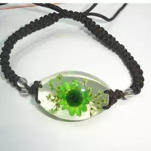 怎么把鲜花做成标本不会枯萎,透明树脂胶怎么制作鲜花标本