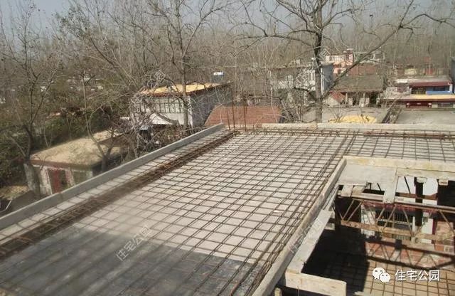 为什么红砖不如土砖,红砖为什么不能拿去盖房子