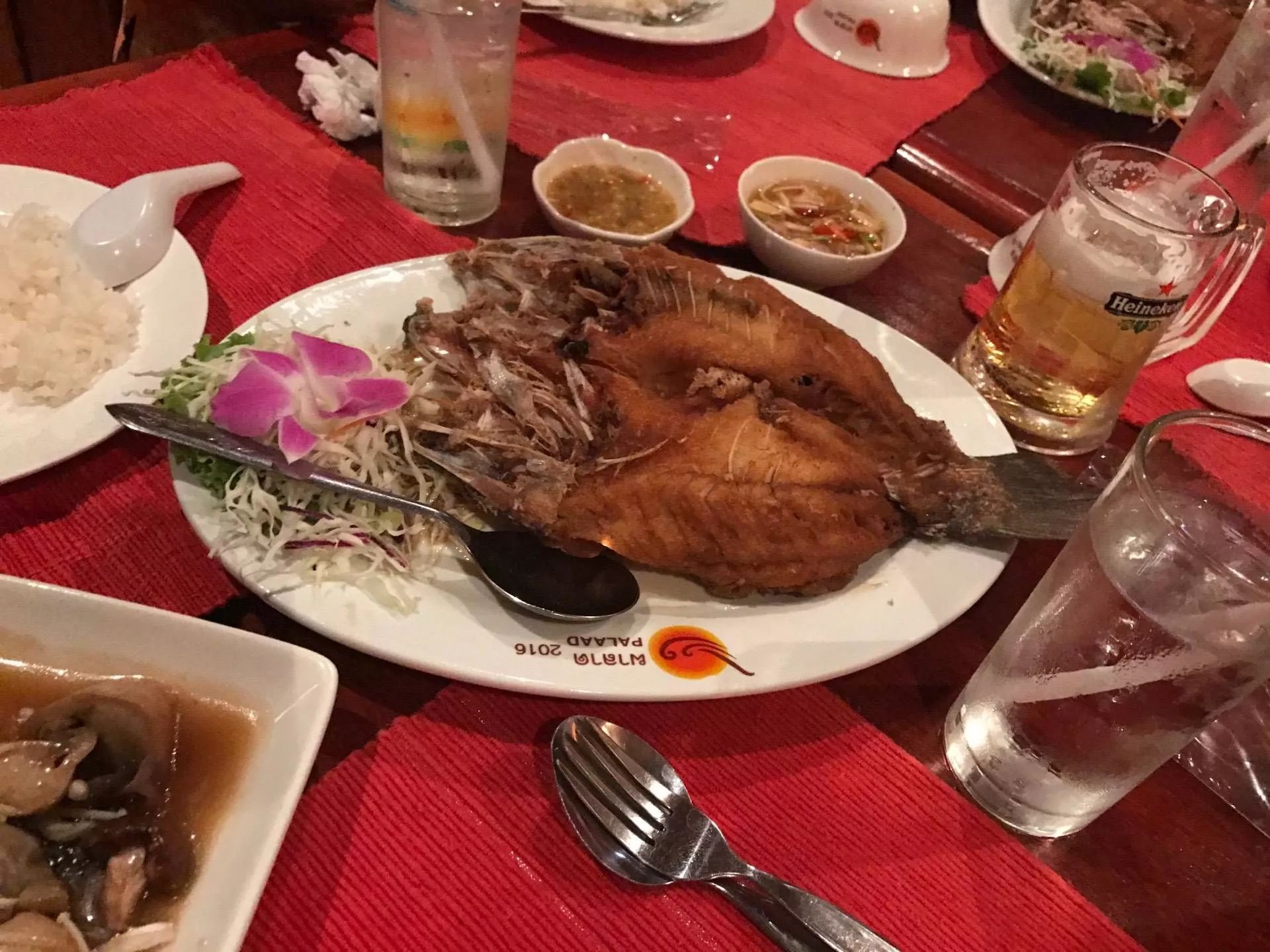 清迈自由行必吃美食,泰国清迈必吃十种美食