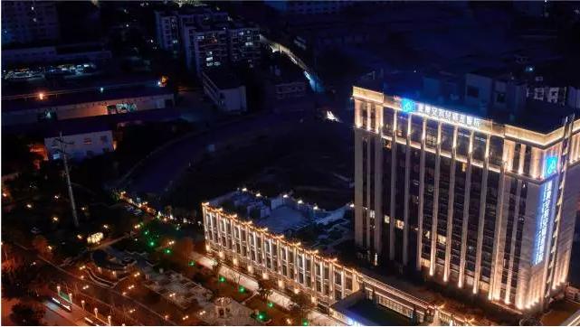 保胎到胎儿畸形30周引产自述,孕妇怀孕34周坚持引产后续