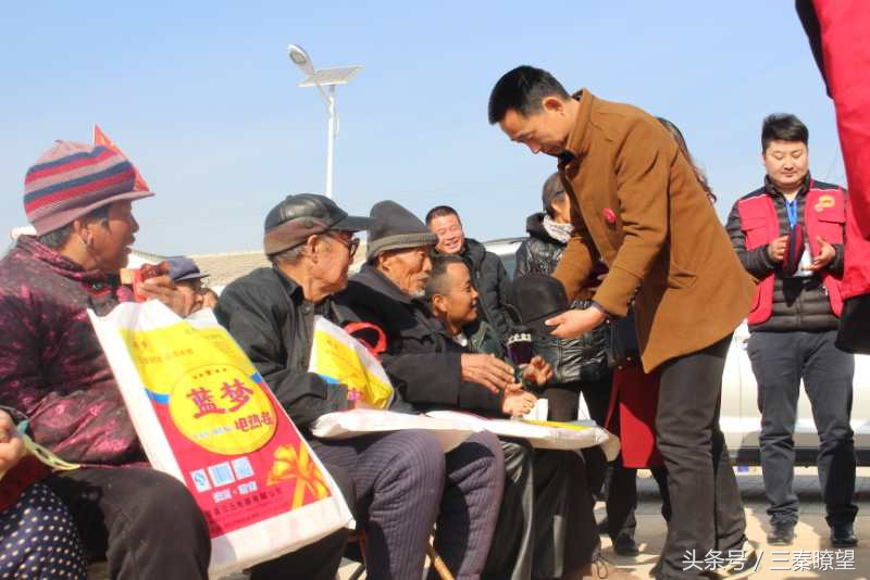 关爱老兵慈善活动,情系孤寡老人献爱心活动