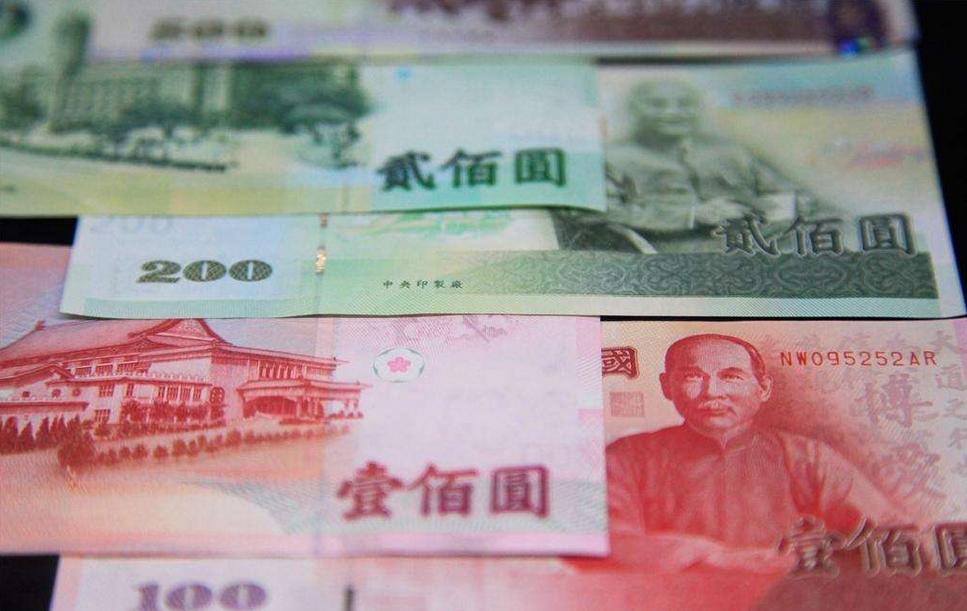 到台湾旅游买东西能用人民币吗,去台湾玩一定要购买什么护肤品