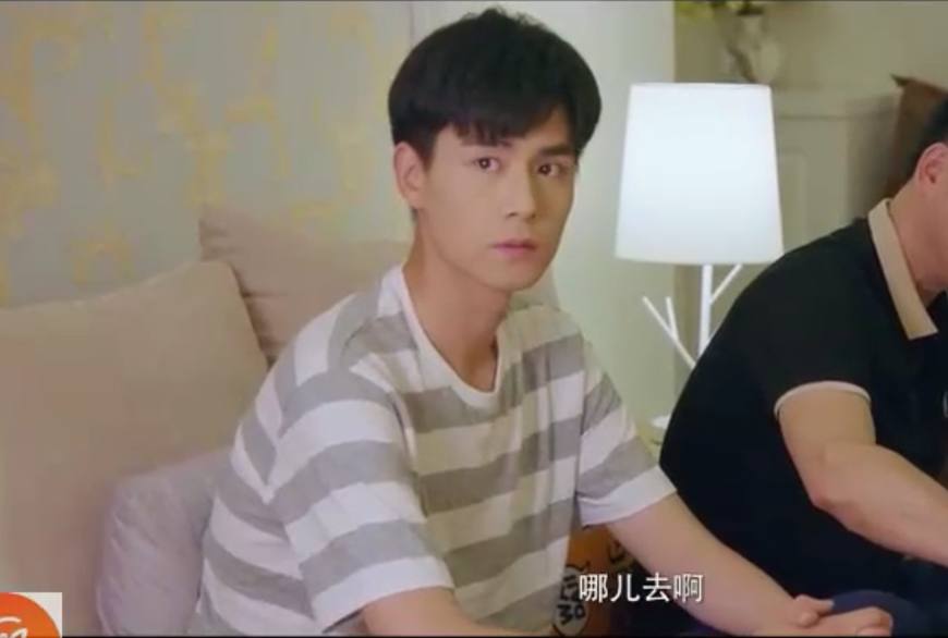 江辰惹陈小希生气小希要转学,江辰三年后见陈小希送小希回家