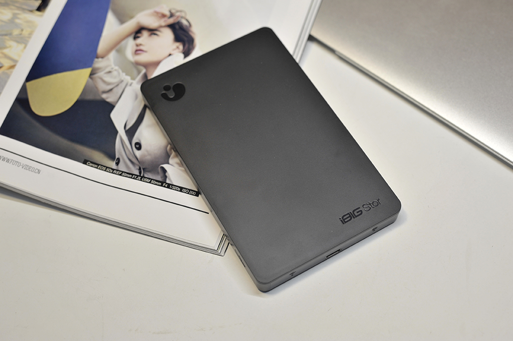 移动硬盘价格差距很大怎么回事,大容量移动硬盘为什么便宜