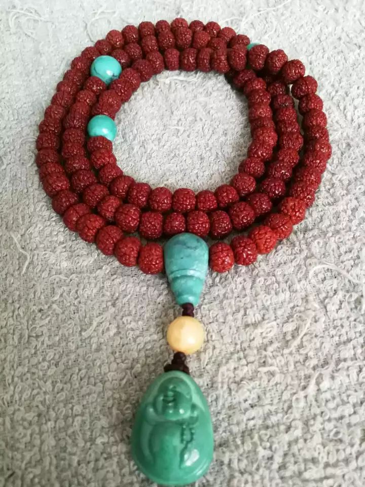 金刚菩提用刷子刷什么意思,拿刷子刷金刚菩提刷子会变色吗