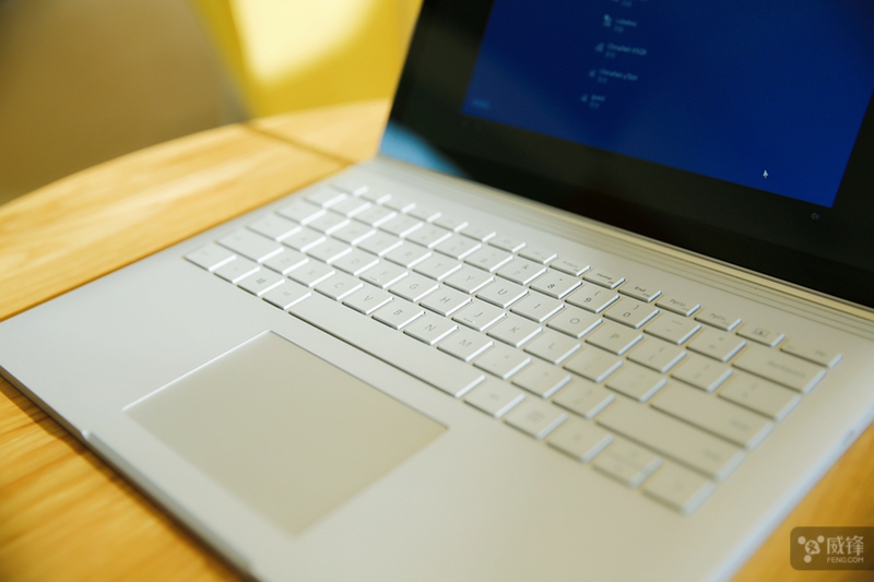 娴嬭瘎寰蒋surfacebook3,娣卞害璇勬祴surface2