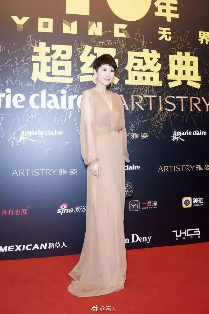 星光大赏杨幂刘亦菲唐嫣,杨幂刘亦菲同框图片