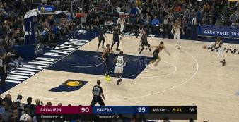 冬歇期前暴雪至，停赛腰斩比赛多；过关投注需谨慎，精研彩票收米啰！