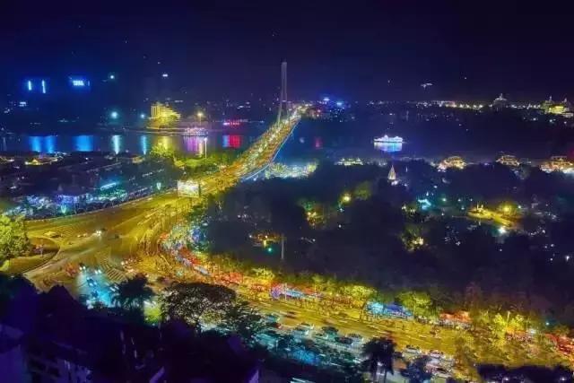 多彩的西双版纳,多彩云南版纳