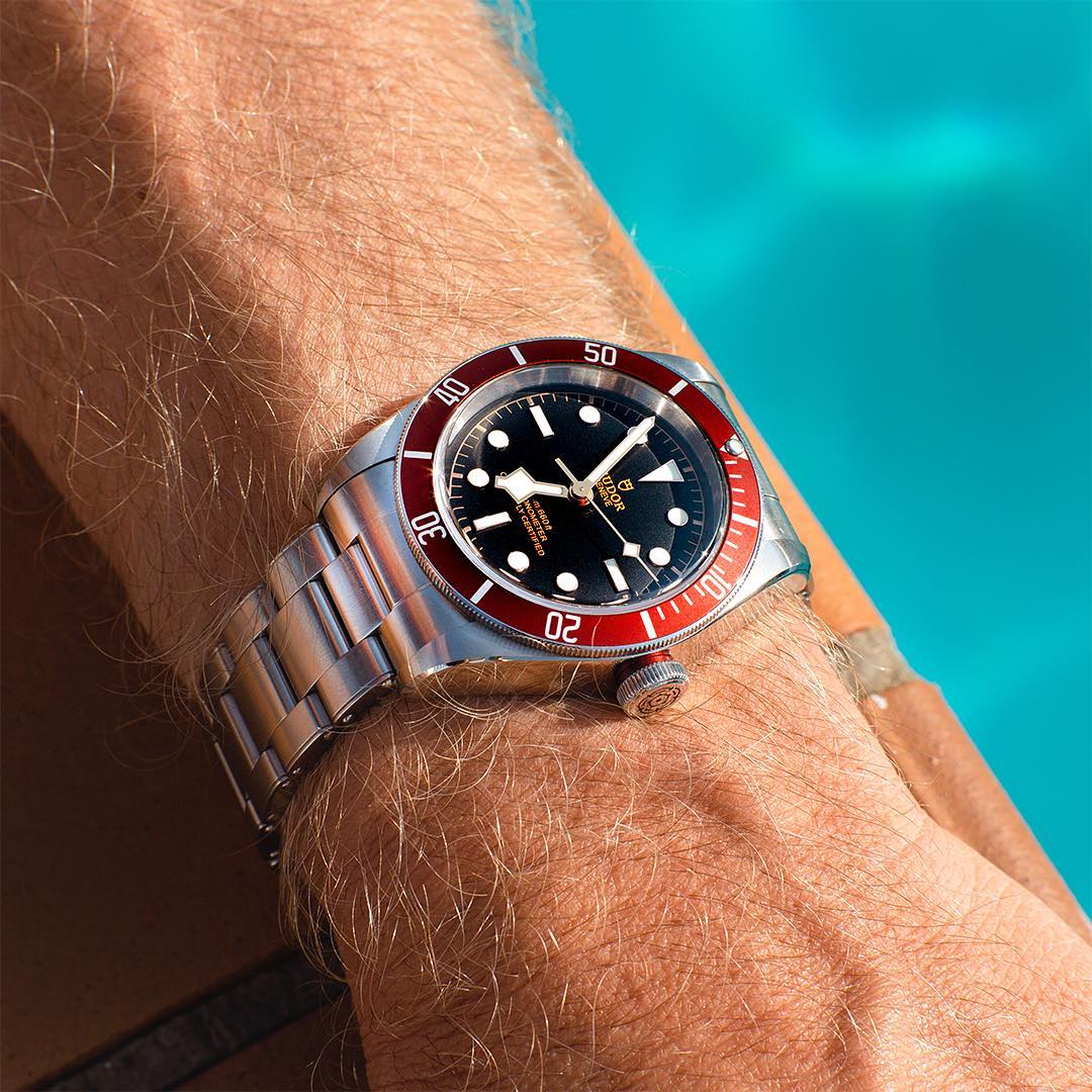 帝舵小红花、欧米茄海马,这些爆款找马云支付宝借2万就能到手!