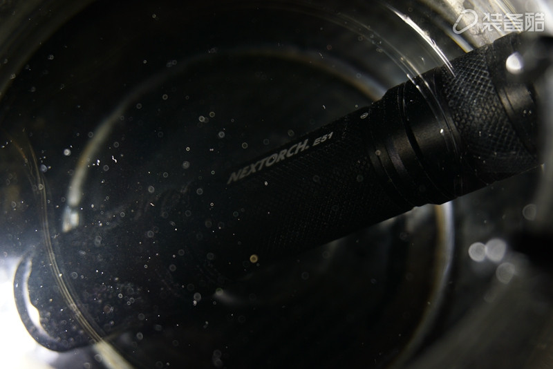 贴小招贴的，我来给你们暴暴光，不讲究