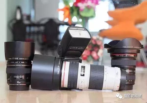 镜头摄影教程,新手学摄影第一支镜头